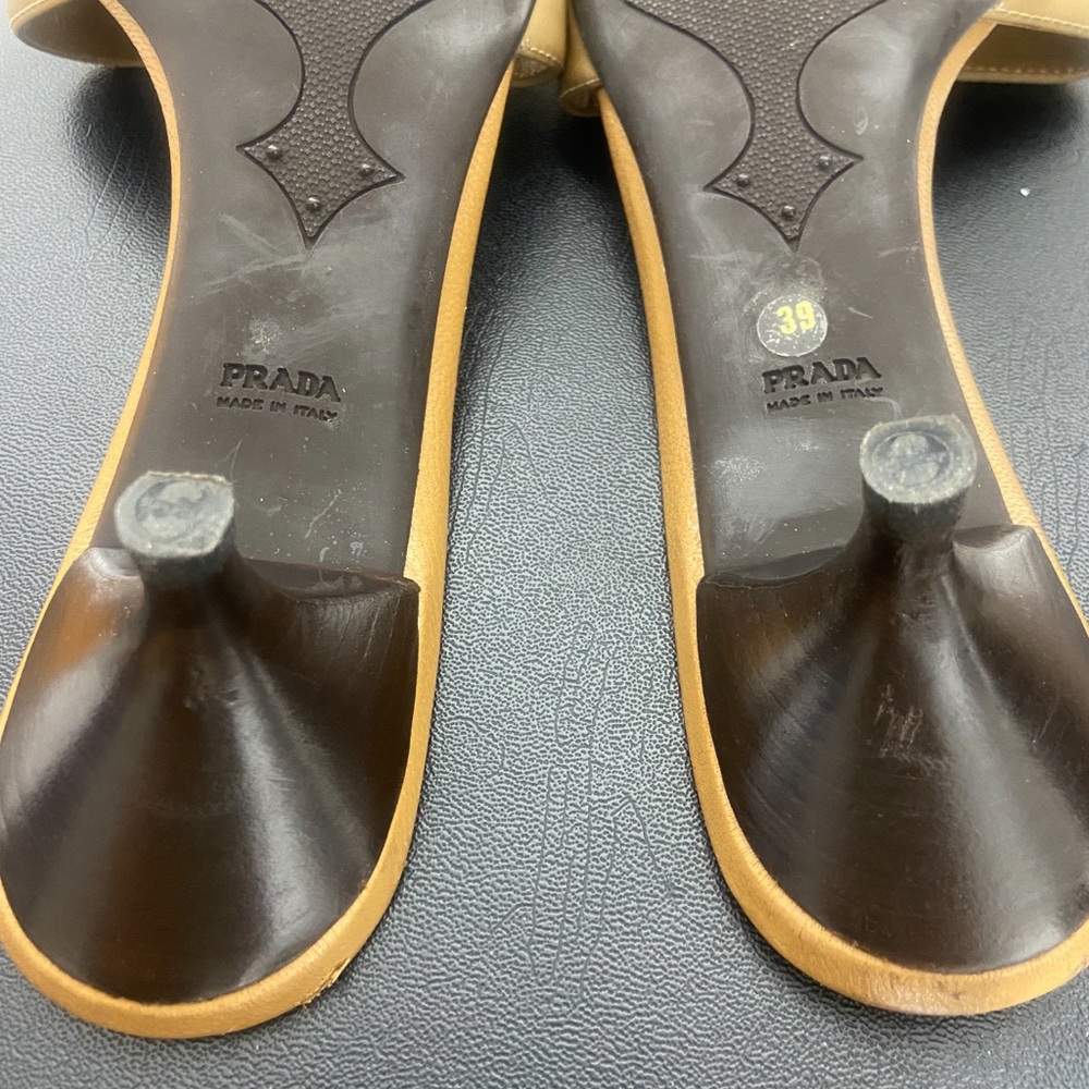 Prada Milano Tan Satin Slide Heels Made in Italy Women’s Size 39 - Picture 2 of 9